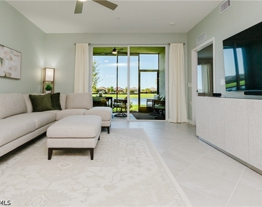 5428 Double Eagle Circle - Photo Thumbnail 6
