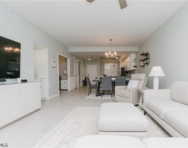 5428 Double Eagle Circle - Photo Thumbnail 8