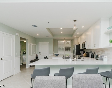 5428 Double Eagle Circle - Photo Thumbnail 3