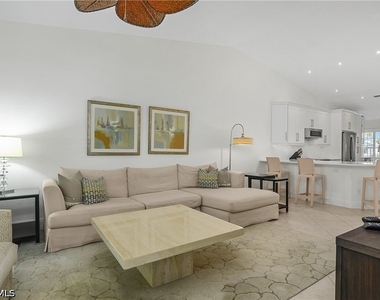 853 Tanbark Drive - Photo Thumbnail 6