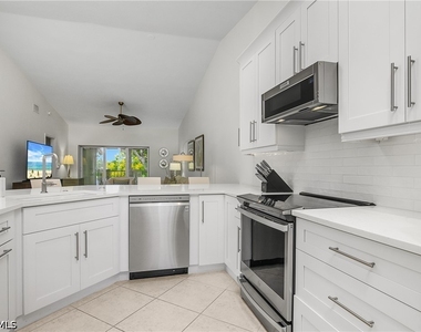 853 Tanbark Drive - Photo Thumbnail 12