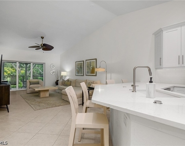 853 Tanbark Drive - Photo Thumbnail 9