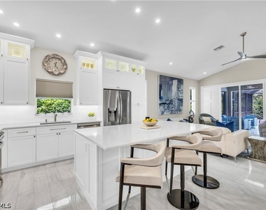 513 96th Avenue N - Photo Thumbnail 11