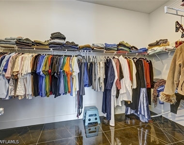 5126 Penella Avenue - Photo Thumbnail 26