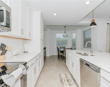 6034 National Boulevard - Photo Thumbnail 7