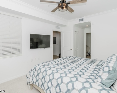 6034 National Boulevard - Photo Thumbnail 12