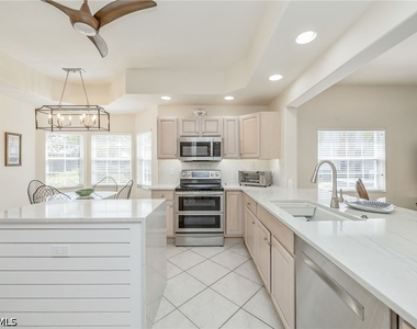 8200 Saratoga Drive - Photo Thumbnail 6