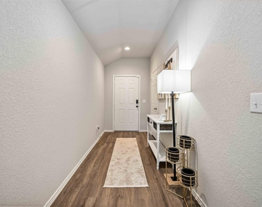 10527 Meadow Saffron Drive - Photo Thumbnail 2