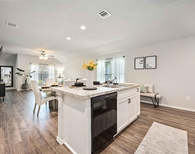 10527 Meadow Saffron Drive - Photo Thumbnail 12