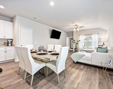 10527 Meadow Saffron Drive - Photo Thumbnail 8