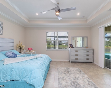 2079 Vermont Lane - Photo Thumbnail 12