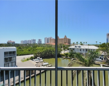 400 Flagship Drive - Photo Thumbnail 21
