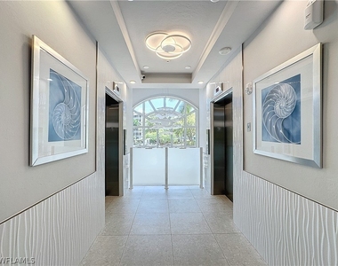 400 Flagship Drive - Photo Thumbnail 5