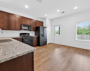 4506 Blue Moutain Laurel - Photo Thumbnail 12