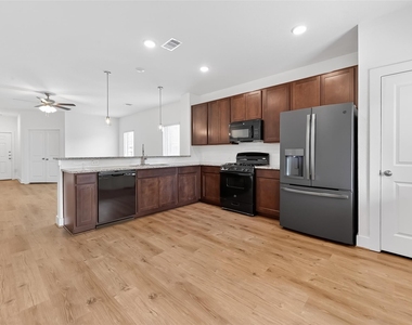 4506 Blue Moutain Laurel - Photo Thumbnail 14