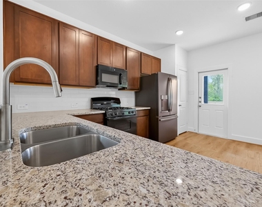 4506 Blue Moutain Laurel - Photo Thumbnail 11