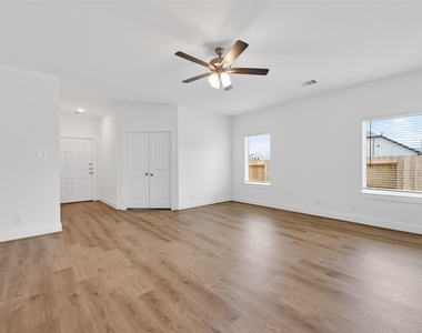 4506 Blue Moutain Laurel - Photo Thumbnail 1