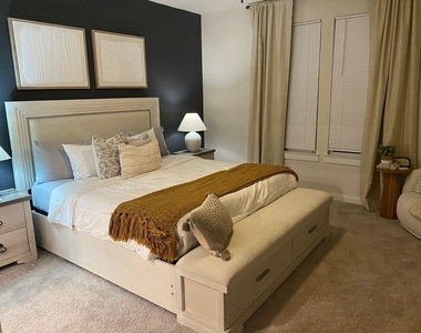 21707 Redwood Bluff Trail - Photo Thumbnail 3