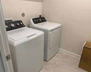 21707 Redwood Bluff Trail - Photo Thumbnail 15