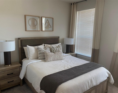21707 Redwood Bluff Trail - Photo Thumbnail 14