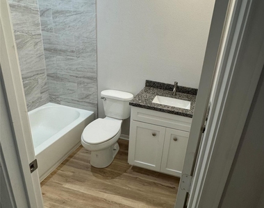 103 A Lincoln Cedar Drive - Photo Thumbnail 8