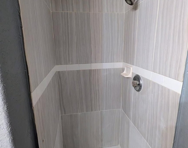 5714 Turner Oaks - Photo Thumbnail 17