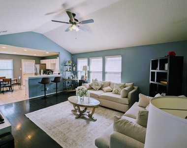 5714 Turner Oaks - Photo Thumbnail 5