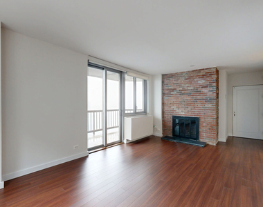 401 E 34th St - Photo Thumbnail 2