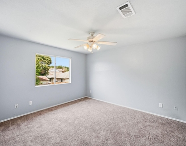 6206 Greenwick Lane - Photo Thumbnail 11