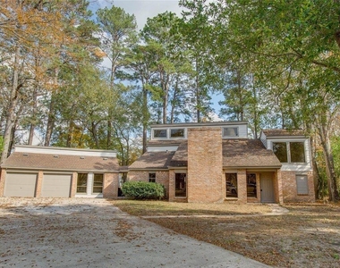605 Jeff Davis Court - Photo Thumbnail 1