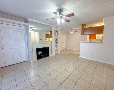 2121 Hepburn Street - Photo Thumbnail 1