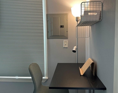 4302 Polk Street - Photo Thumbnail 2