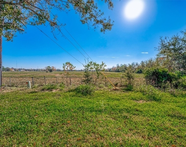 3639 Needville Avenue - Photo Thumbnail 7