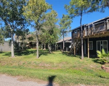 12018 Sandpiper Road - Photo Thumbnail 43