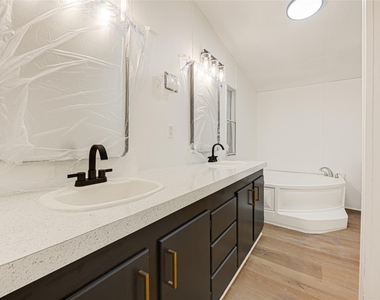 16315 Lone Star Ranch Drive - Photo Thumbnail 19