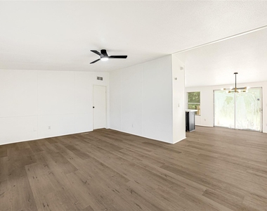 16315 Lone Star Ranch Drive - Photo Thumbnail 6