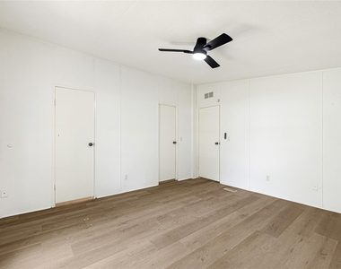 16315 Lone Star Ranch Drive - Photo Thumbnail 18