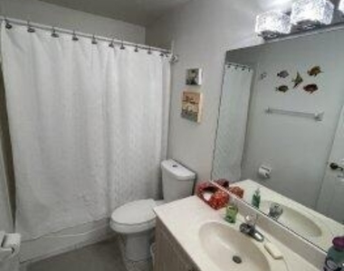 250 Saint Lucie Lane - Photo Thumbnail 21