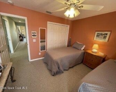 250 Saint Lucie Lane - Photo Thumbnail 15