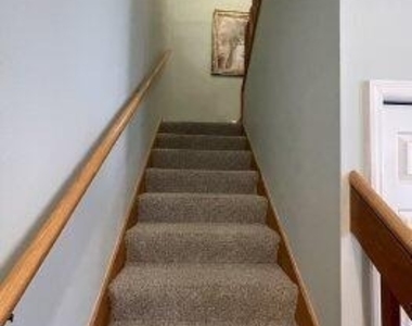 250 Saint Lucie Lane - Photo Thumbnail 11