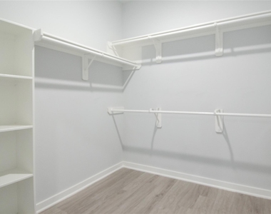 2832 Mansfield Street - Photo Thumbnail 17