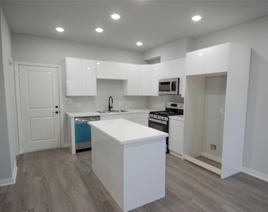 2832 Mansfield Street - Photo Thumbnail 7