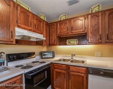 35 Vista Gardens Trail - Photo Thumbnail 4