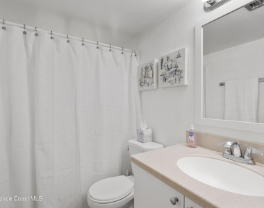 1145 N Shannon Avenue - Photo Thumbnail 25