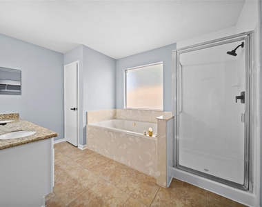 6627 Greenhouse Rd - Photo Thumbnail 13