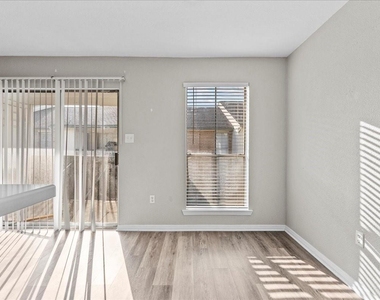 250 El Dorado Boulevard - Photo Thumbnail 11