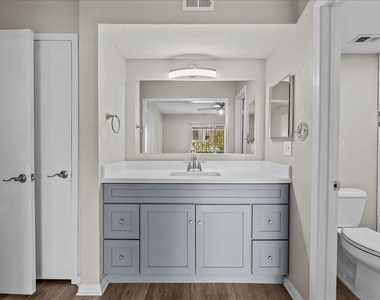 250 El Dorado Boulevard - Photo Thumbnail 12