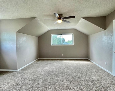 509 Dwyer Street - Photo Thumbnail 24