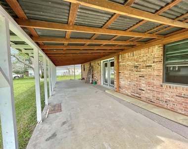 509 Dwyer Street - Photo Thumbnail 32