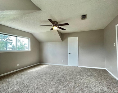 509 Dwyer Street - Photo Thumbnail 25